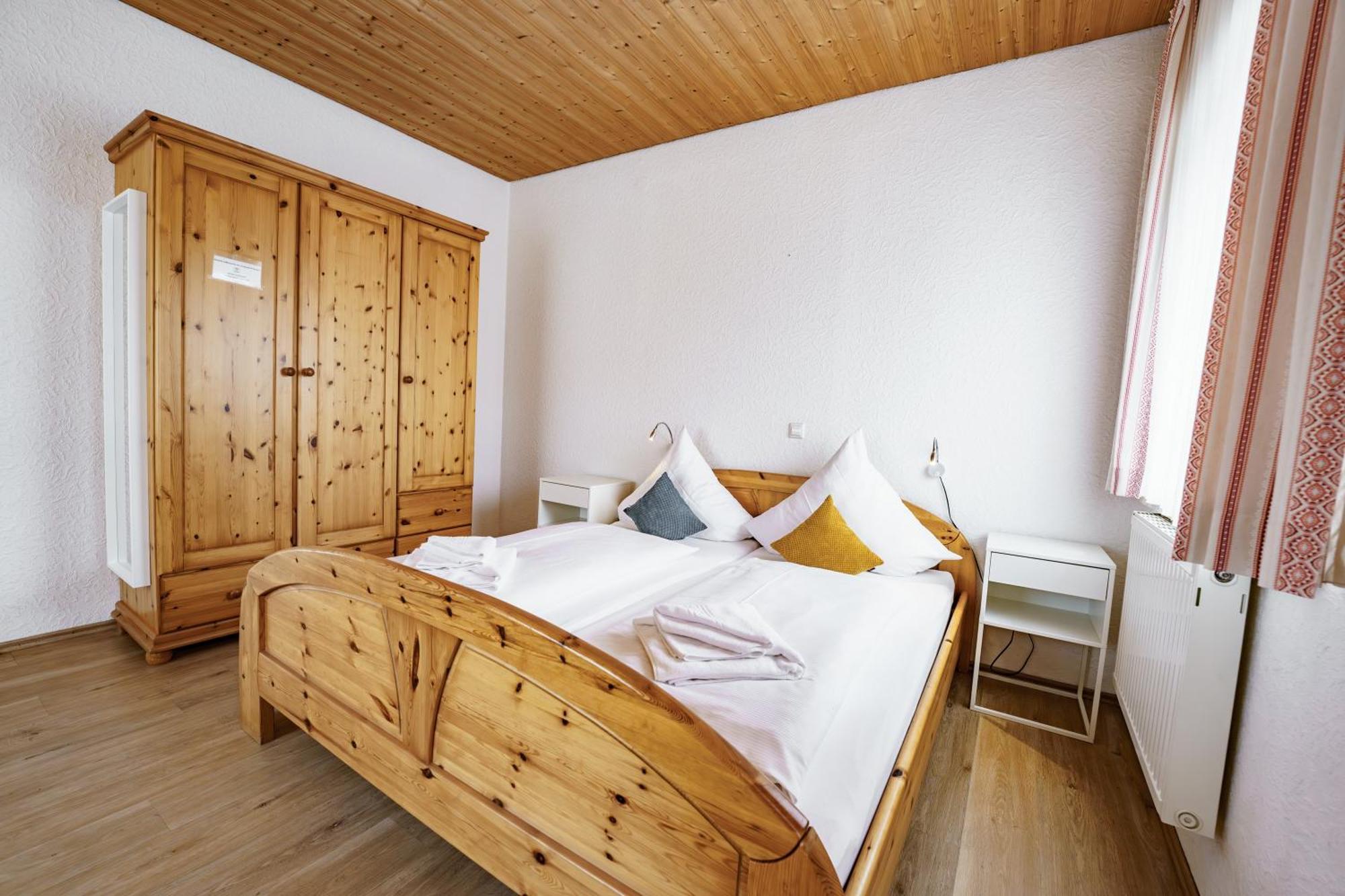 Landgasthof Ochsen Neresheim Exteriér fotografie